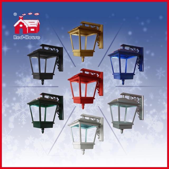 (LW40045E-G) 2016 Outdoor Lighted Snowing Wall Lamp Santa Claus Inside