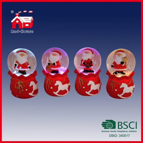 Snow globes christmas traditions shopping globe musical paperblog notonthehighstreet berry apple gingerbread snowglobe Christams Snow Globe With LED Lights Home Promotion Gifts Polyresin